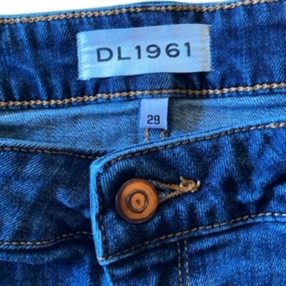 DL1961 Renee Cuffed Jean Shorts 29 - Picture 2 of 4